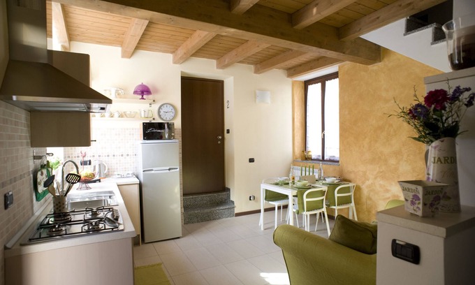 Gorgonzola House | Cozy Camera 40 in Gorgonzola: Family-Friendly Amenities