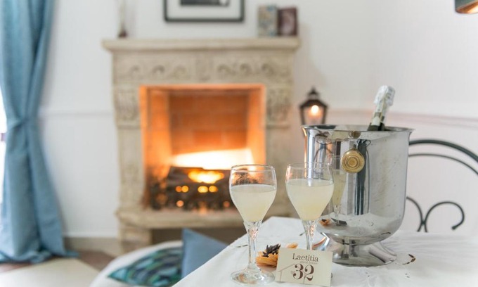 Aversa Bed & Breakfast | Pet-Friendly Camera Ardea: Rated 8.5/10 with Breakfast