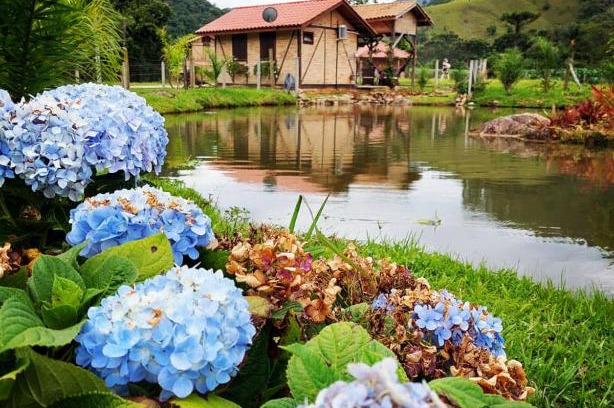 Sao Bonifacio Cabin | Pet-Friendly Retreat at Caminhos da Serra do Tabuleiro