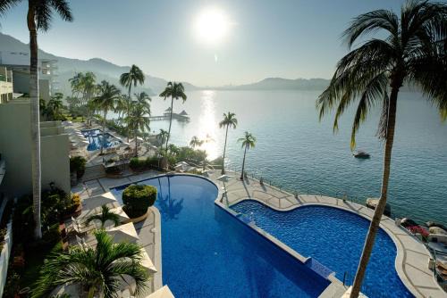 Pichilingue Hotel | Elegant Camino Real Acapulco Diamante with Oceanfront Bliss
