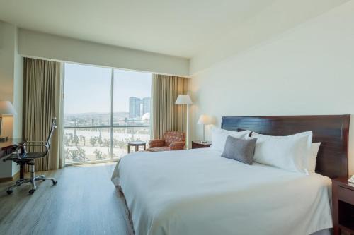 Pachuca Hotel | Elegant Camino Real Pachuca - 5-Star with Family Amenities