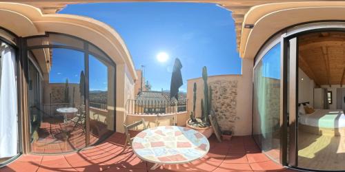 El Masroig Apartment | Scenic Camins del Priorat: Family-Friendly Oceanfront Retreat
