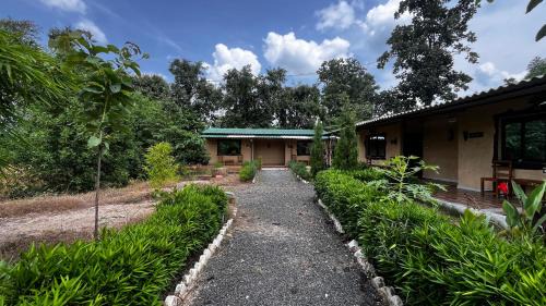 Avarghani Hotel | Camp Gondwana Pench