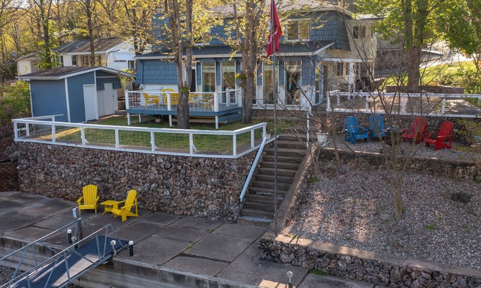 Osage Beach House | Tranquil Retreat at Camp Lucky Duck with Pool & Kitchen