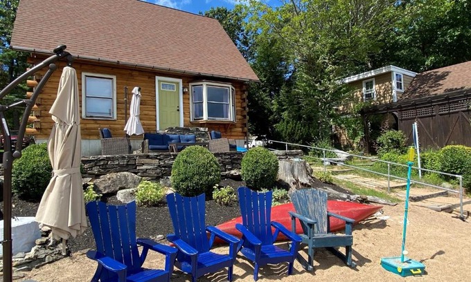 Standish House | Family-Friendly Camp Marcy Cottage with Oceanfront Views