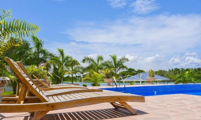 Ada Hotel | Discover Camp Tsatse Resort: Family-Friendly Getaway