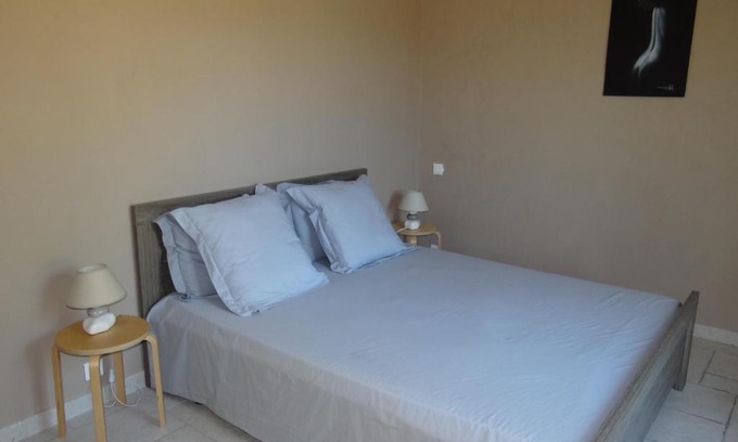 Le Puy-Sainte-Reparade Bed & Breakfast | Exceptional Campagne Cérès: Guest Rated 9.6/10