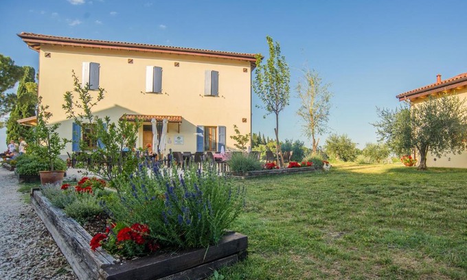 Oriolo dei Fichi House | Experience Campanacci Agriturismo: Oceanfront & Pet Friendly