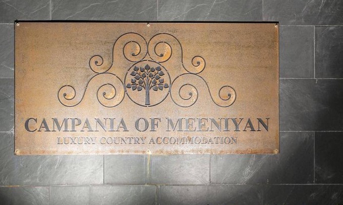 Meeniyan Apartment | Campania Spa Suite 1