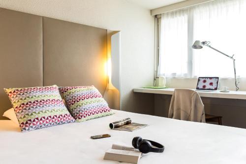 Gueret Hotel | Discover Campanile Gueret: Pet-Friendly Retreat for Families