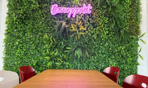Feyzin Hotel | Pet-Friendly Getaway at Campanile Lyon Sud Feyzin
