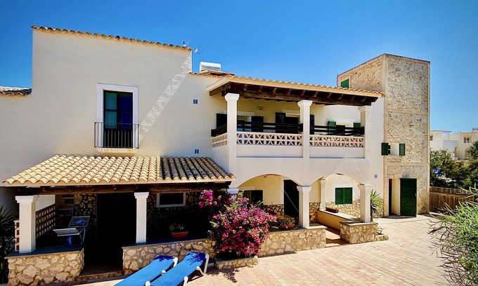 Calo de Sant Agusti Apartment | Cozy Campanitx Apt in Formentera with Ocean View & Pool
