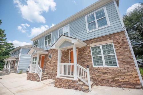 Southwestern House | Family-Friendly Retreat at Campbellton D - Guest Rated 7/10