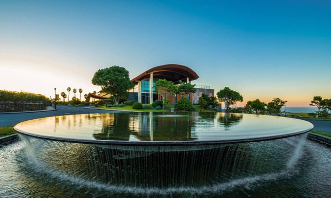 Nohyeong-dong Hotel | Family-Friendly Getaway at Camphortree Hotel & Resort