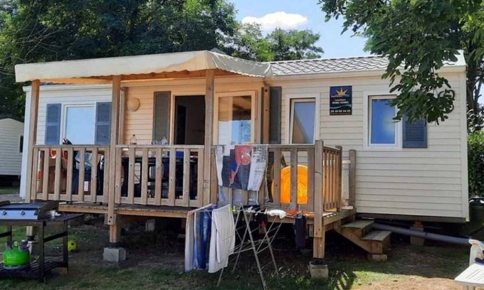 Argenton-Chateau House | Camping 3 étoiles - Piscine - ccbahic