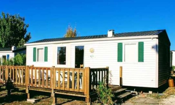Verteillac House | Family-Friendly Camping with Pool and Spa Amenities