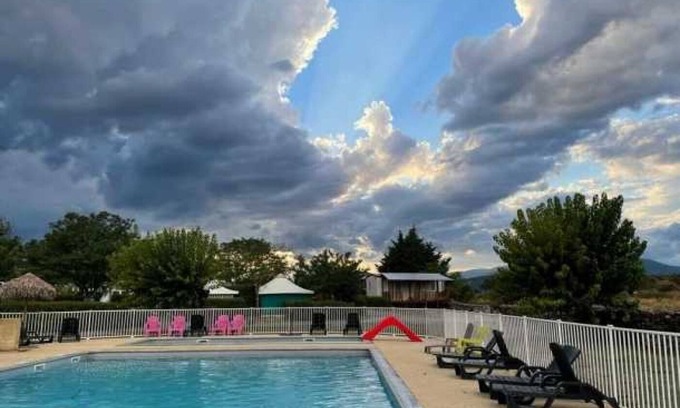 Balazuc House | Family-Friendly Camping with Pool & Spa Amenities