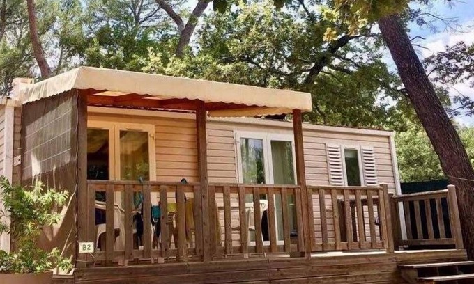 Peynier House | Camping 3 étoiles - Piscine - ccbbhhb