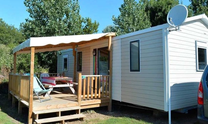 Le Bois-Plage-en-Re House | Family-Friendly 4-Star Camping with Water Park Fun