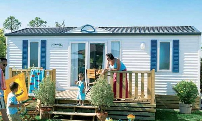 Mezos House | Five-Star Camping with Pool and Spa for Memorable Stays