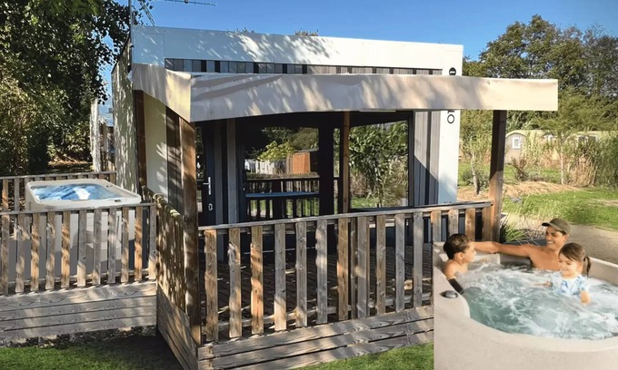 Sainte-Foy House | Relax at Camping Au Pré de l'Etang: Mobile Home with Spa