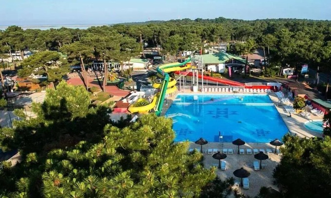 Les Mathes House | Enjoy Ocean Views at Camping Bonne Anse Plage Mobile Homes