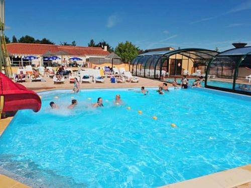 Bretignolles-sur-Mer Resort | Discover Camping Bretignolles-sur-Mer: Pet Friendly & Ocean View
