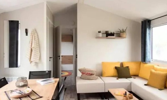 Aubigny-les-Clouzeaux House | Campilo Camping: Premium Oceanfront Cottage with Spa