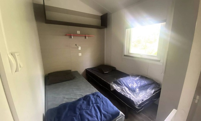 Aubigny-les-Clouzeaux House | Oceanfront Comfort at Camping Campilo: Ideal for Families