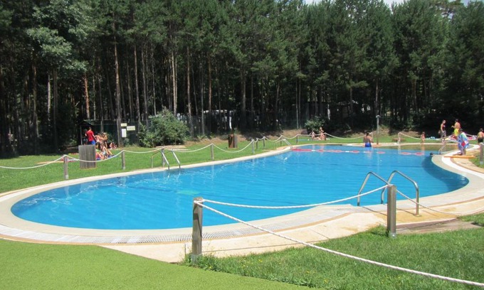 Vinuesa Other | Discover Camping Cobijo: Pet-Friendly Retreat with Breakfast