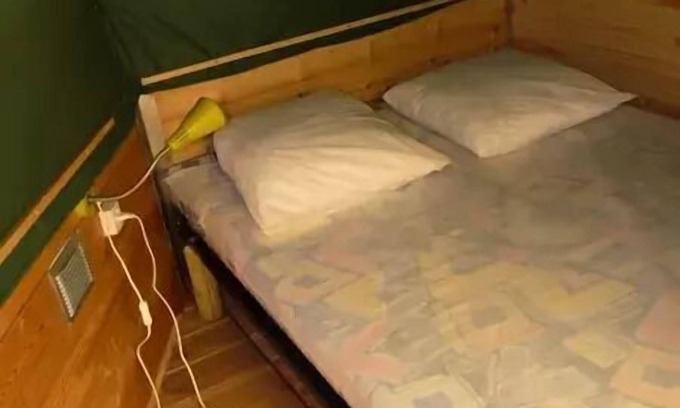 Ornans House | Eco-Friendly Lodge at Camping Ecologique la Roche d'Ully