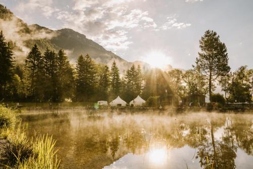 Waidring Resort | Experience Nature at Pop-Up Camp Waidring with Pool & Dining