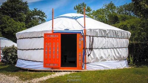 Plouenan Other | Enchanting Camping Kerlaudy Mer et Yourtes: Pet-Friendly Retreat