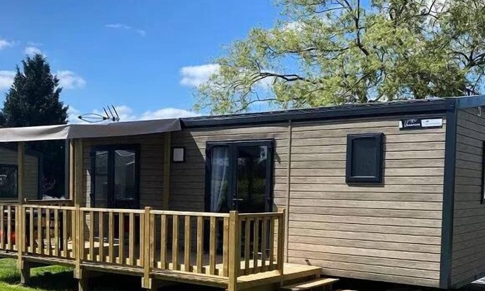Cahagnolles House | Family-Friendly Oceanfront Retreat at Campsite L'Escapade