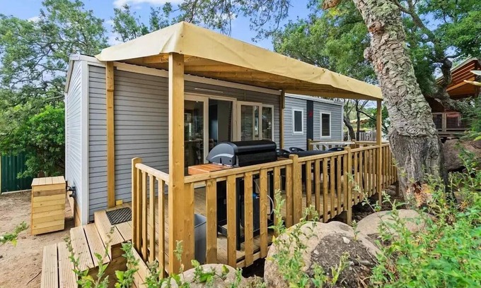 Pianotolli-Caldarello House | Discover Comfort at Camping Le Damier Mobile Home Lodge