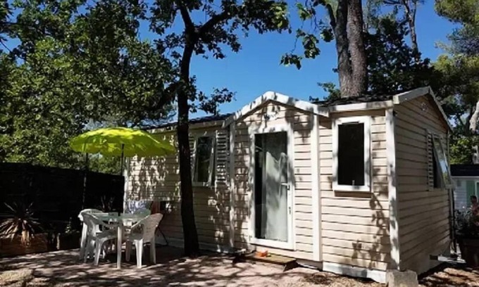 Peynier House | Comfort Mobile Home at Camping le Devançon with Ocean View