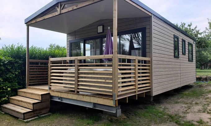 Nevez House | Experience Oceanfront Comfort at Camping Le Raguenès Plage