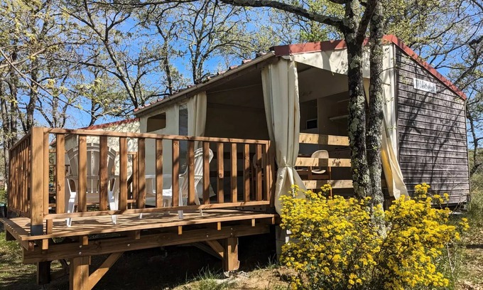 Belloc House | Comfortable Camping le Roc del Rey - Family-Friendly Retreat