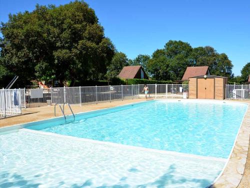 Rocamadour Other | Discover Camping Le Roc: Family-Friendly with Pool Access