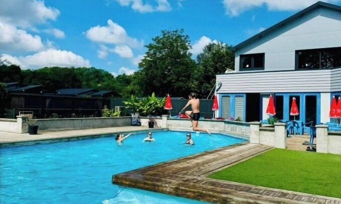 Apremont RV Rental | Family-Friendly Camping les Naïades with Pool & Restaurant