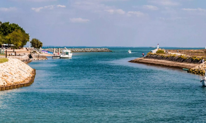 Saint-Sornin House | Family-Friendly Mobile Home at Camping maeva Escapades