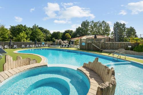 Saint-Hilaire-la-Foret Other | Camping Paradis La Grand'Métairie