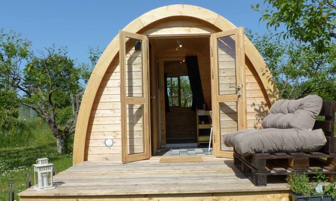 Volkach Apartment | Experience Nature at Campingpod with Ocean View Amenities