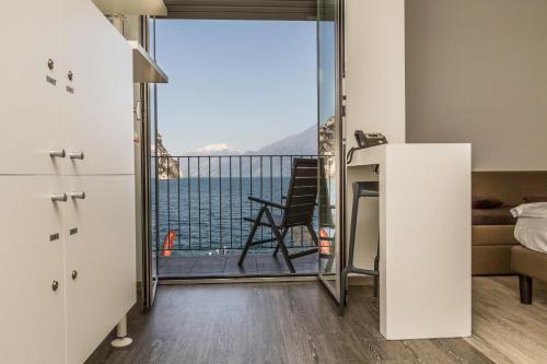 Campione del Garda Hostel | Discover Campione Univela Hostel: Oceanfront Retreat Awaits