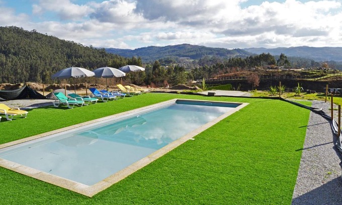 Guilhofrei House | Discover Campo Seco: Oceanfront Oasis with Pool & Kids' Fun
