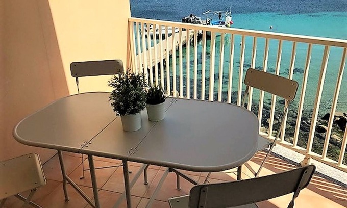 Belvedere-Campomoro Apartment | Beachfront CAMPOMORO Duplex for Family Getaways