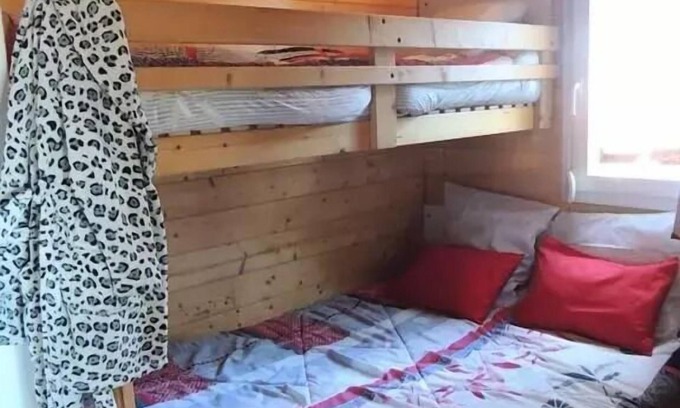 Boisseron Ski Chalet | Eco-Friendly 3-Room Chalet at Campsite Domaine de Gajan