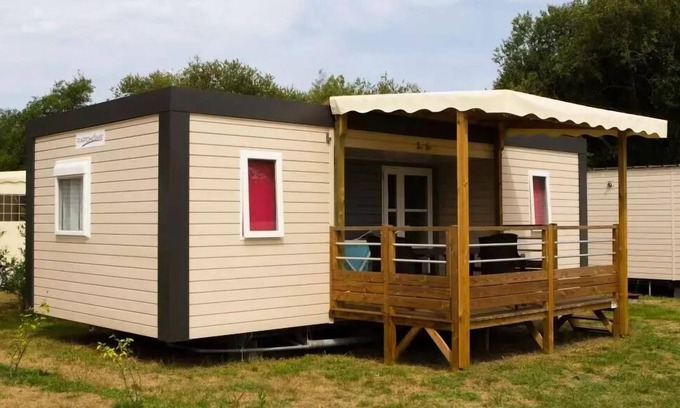 Aureilhan House | Oceanfront Retreat at Campsite Landes Bleues - 3 Room Mobile Home
