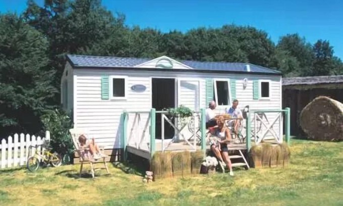 Pornichet House | Family-Friendly Escape at Campsite Les Forges*** with Ocean View