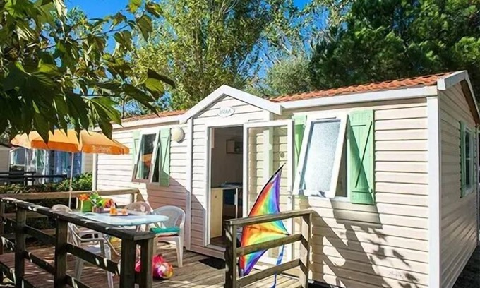 Saint-Cheron House | Comfort XL Mobile Home at Campsite Parc des Roches